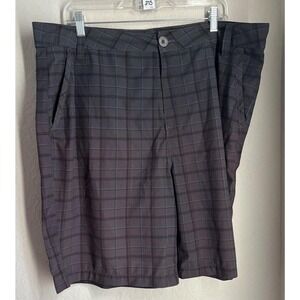 Kanu Men's Board Shorts Size 38 pre owned